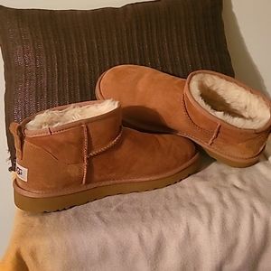 Uggs Classic Ultra Mini
